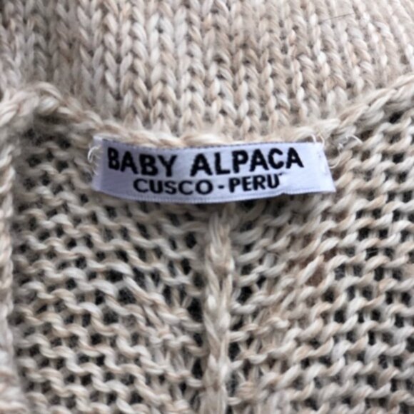 💫HOST PICK💫 ALPACA PONCHO Made in Peru Size O/S Boho Sweater Cape - Picture 7 of 9